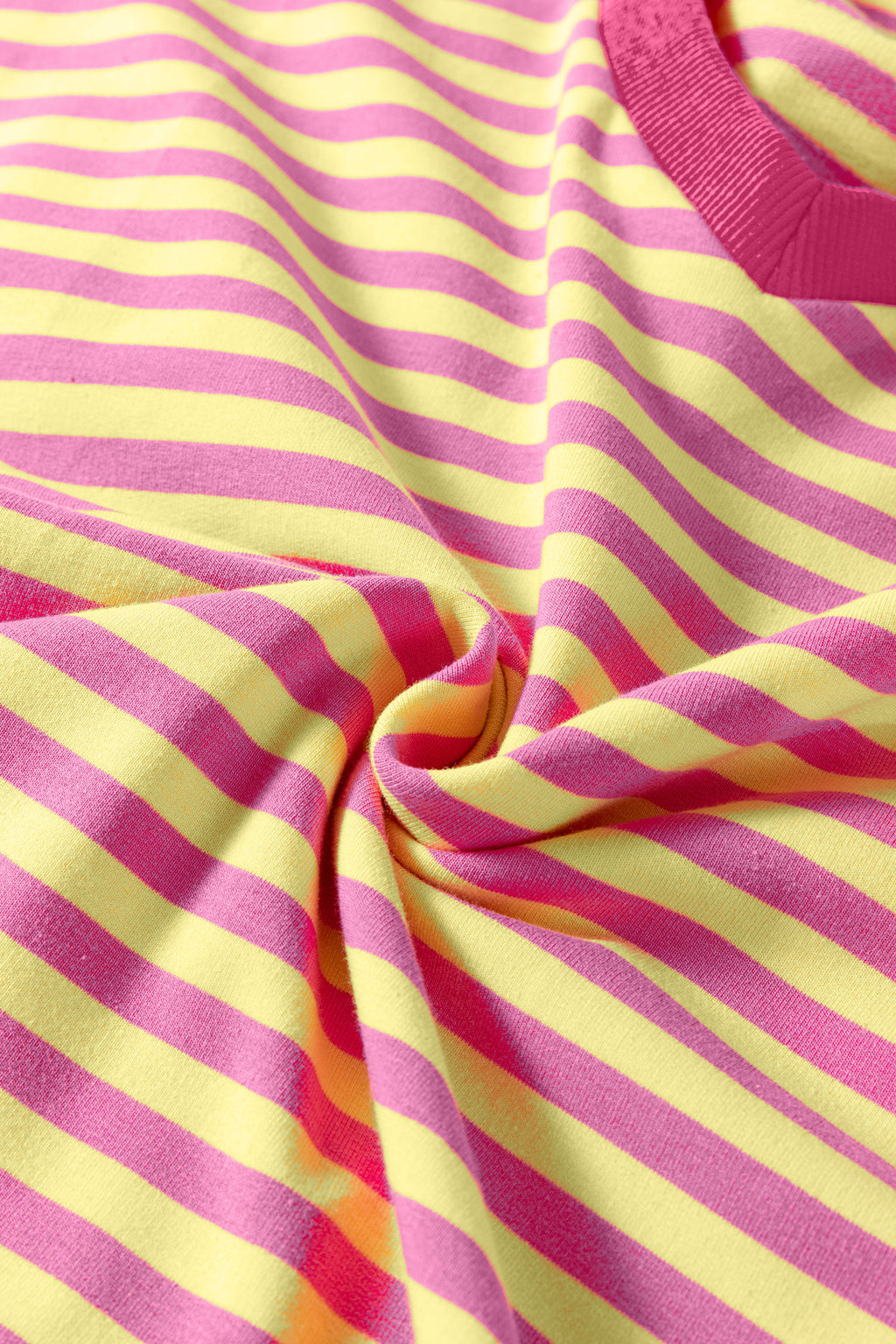 Yellow Stripe Colorblock Trim V Neck Tee Drawstring Elastic Waist Short Set