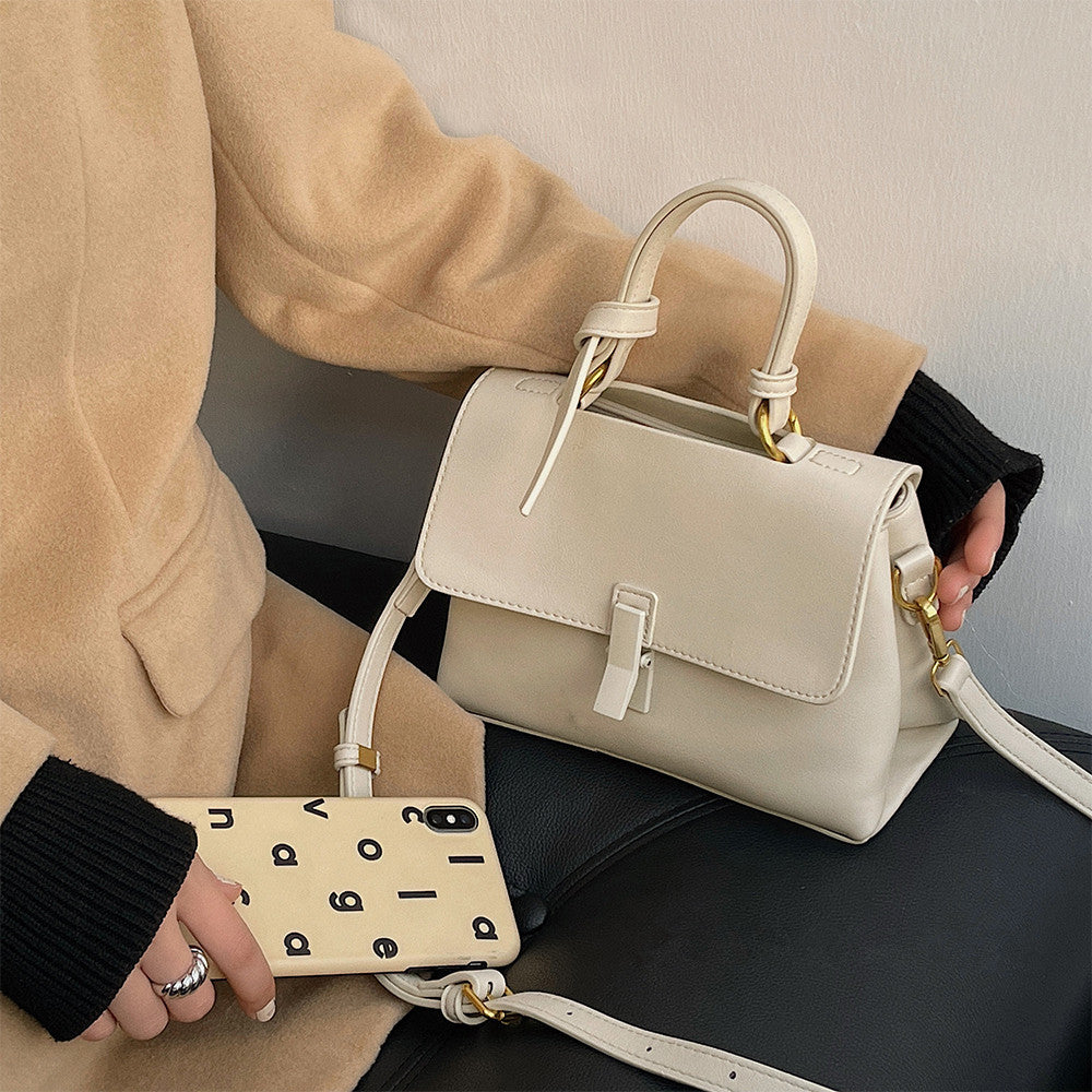 Retro Texture Mahogany Women’s Shoulder Bag