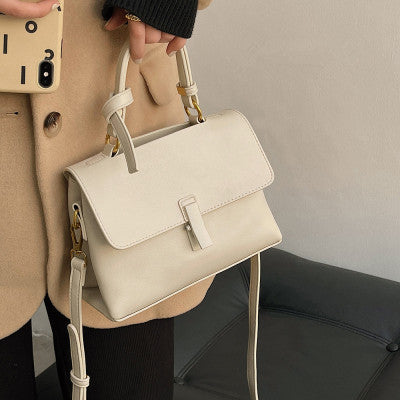 Retro Texture Mahogany Women’s Shoulder Bag