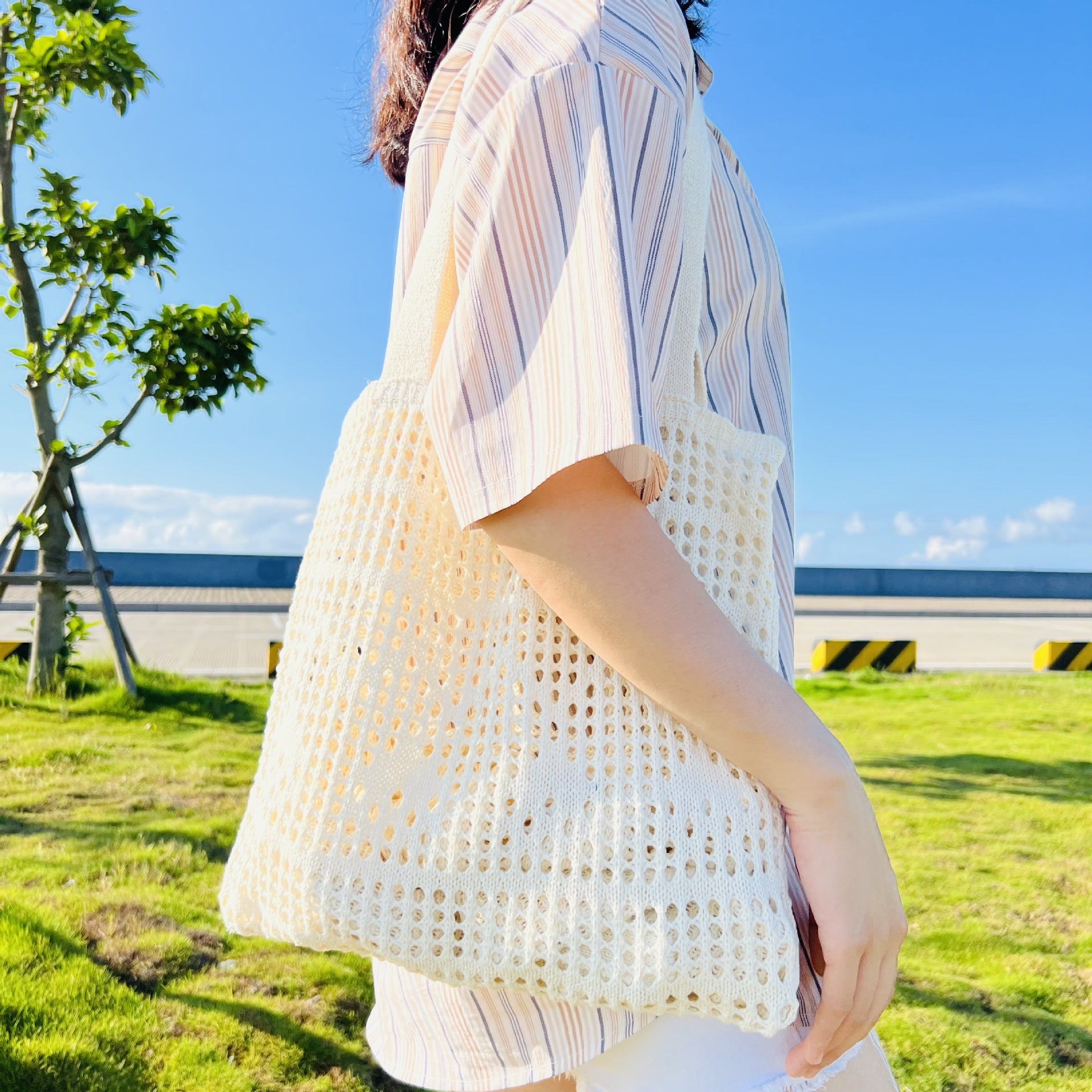 Korean Retro Hallow Handbag for Women