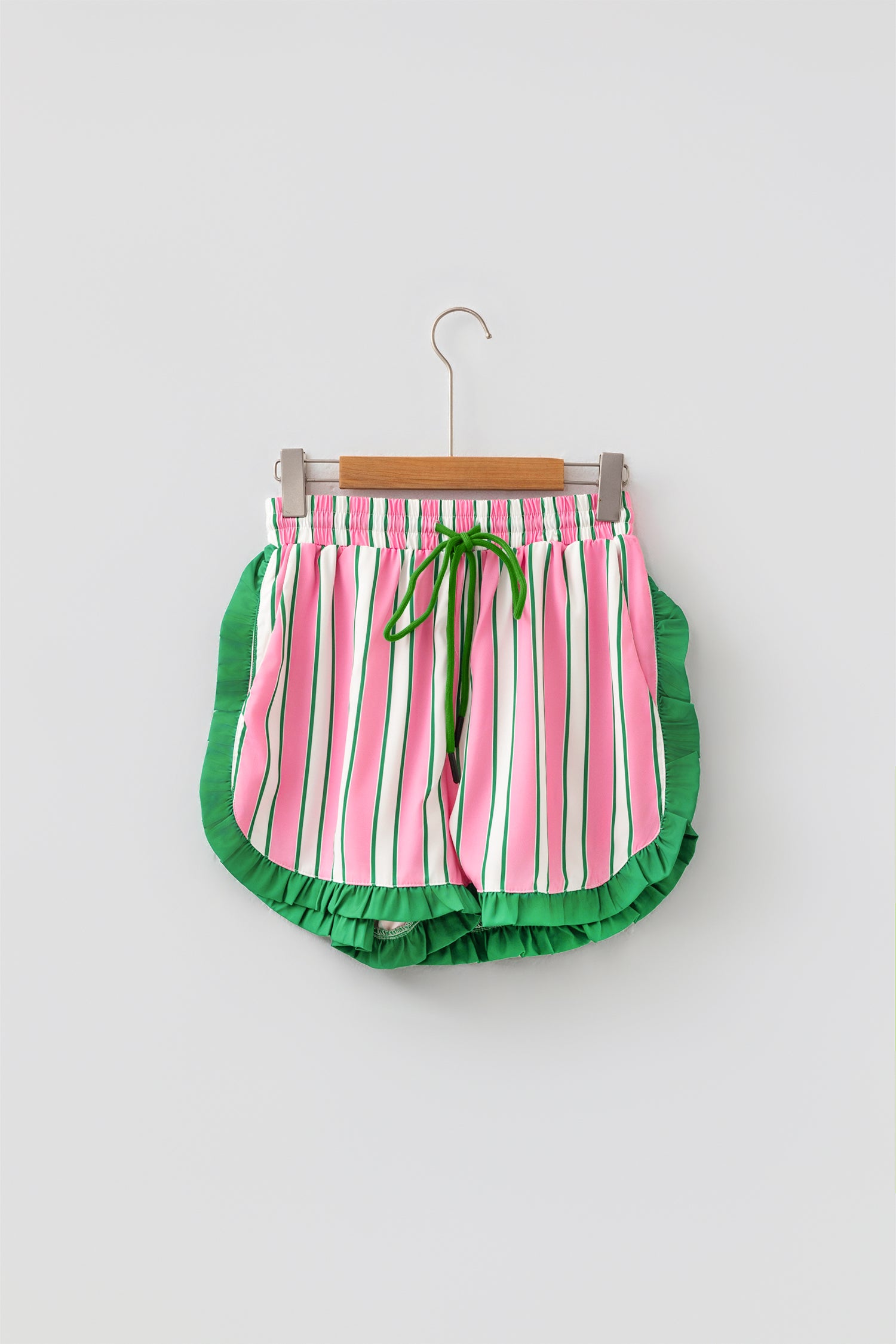 White Polka Dot Contrast Ruffle Trim Shorts