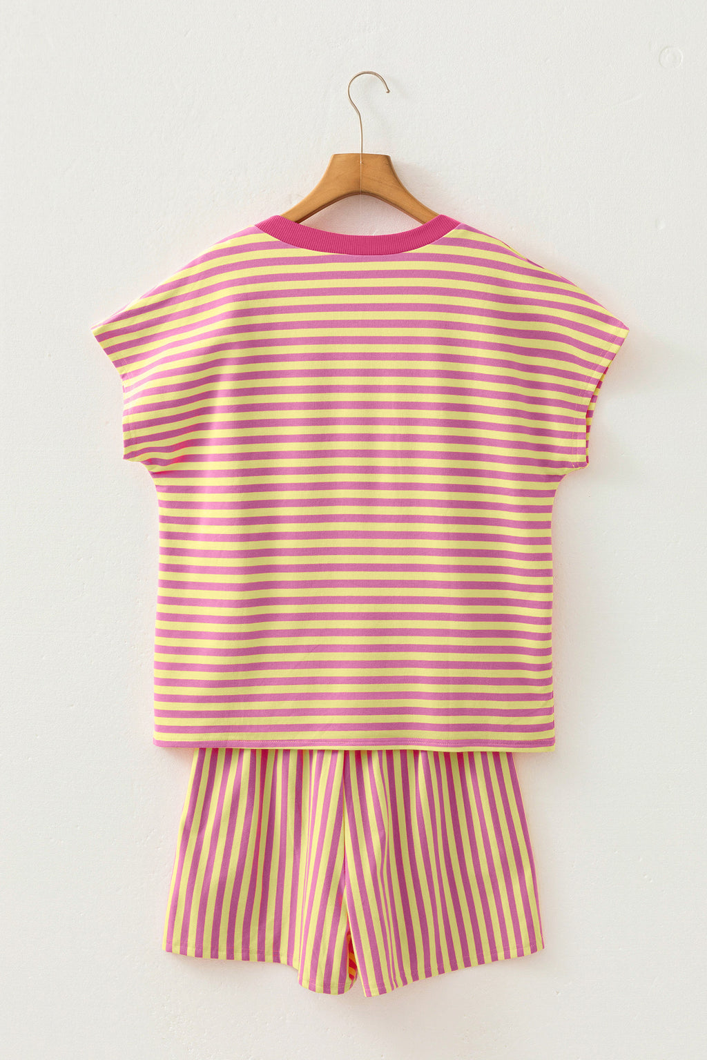 Yellow Stripe Colorblock Trim V Neck Tee Drawstring Elastic Waist Short Set
