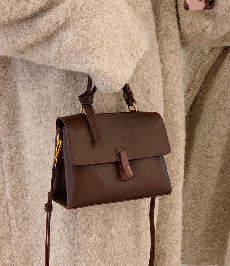 Retro Texture Mahogany Women’s Shoulder Bag