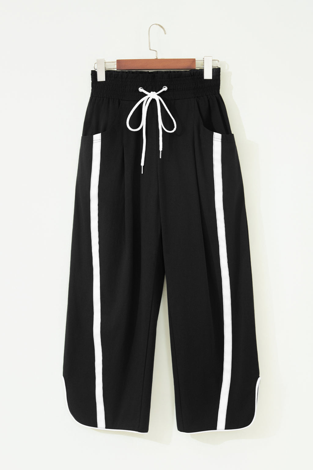 Black Contrast Striped Smocked Waist Drawstring Cropped Casual Pants