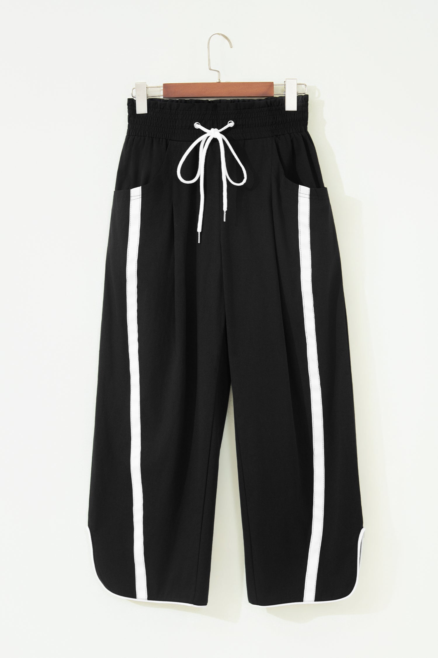 Black Contrast Striped Smocked Waist Drawstring Cropped Casual Pants
