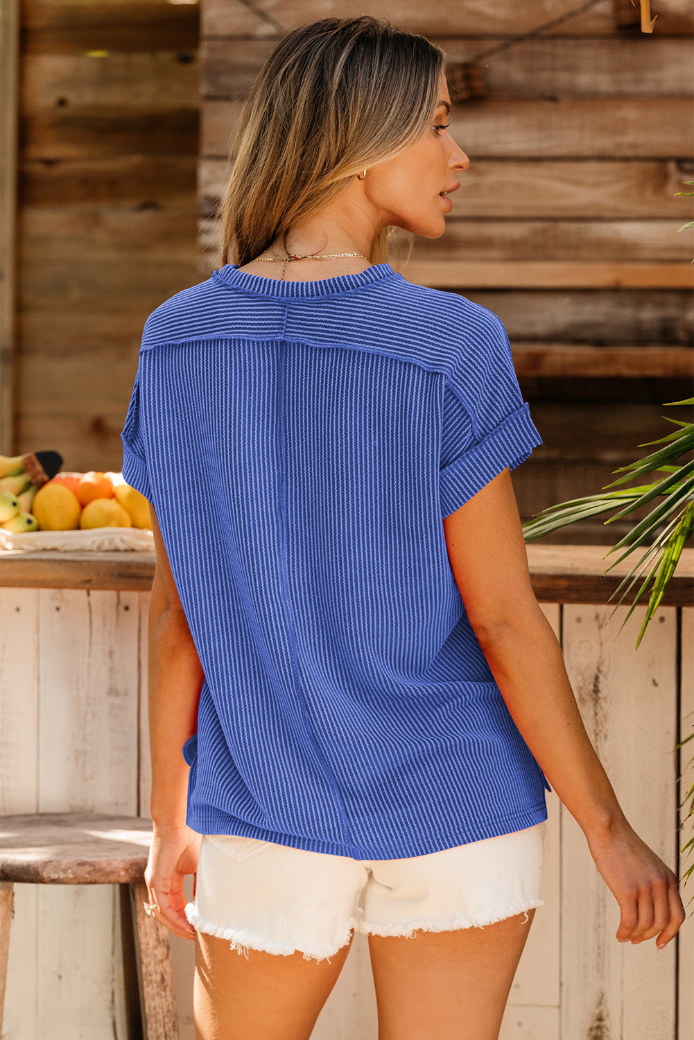 Bonbon Textured Knit Exposed Stitching T-shirt