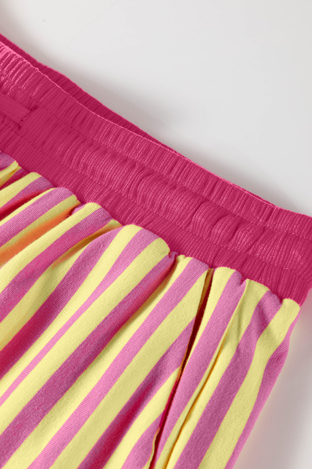 Yellow Stripe Colorblock Trim V Neck Tee Drawstring Elastic Waist Short Set